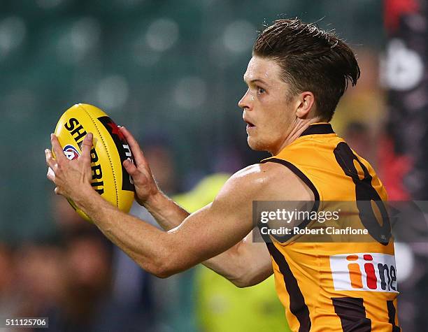 Taylor Duryea of the Hawks controls the ball during the 2016 AFL NAB Challenge match between the Hawthorn Hawks and the Carlton Blues at Aurora...