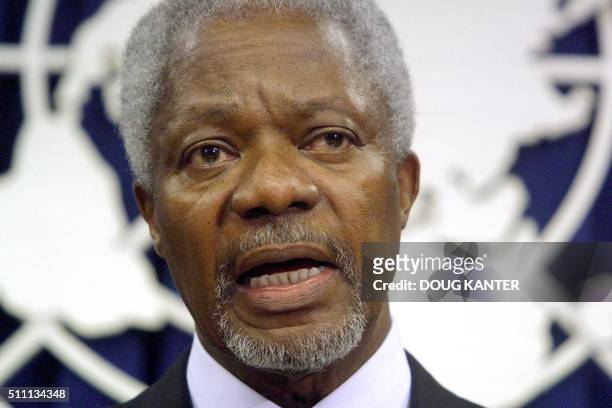 United Nations Secretary-General Kofi Annan presents his year-end review to the media at UN headquarters in New York 19 December 2001. Annan spoke on...