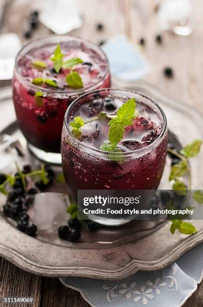 blueberries lemonade - blueberry lemonade fotografías e imágenes de stock