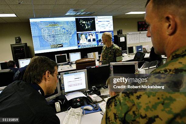 Military Computing Center Military Computer Center Photos and Premium High Res Pictures - Getty ...