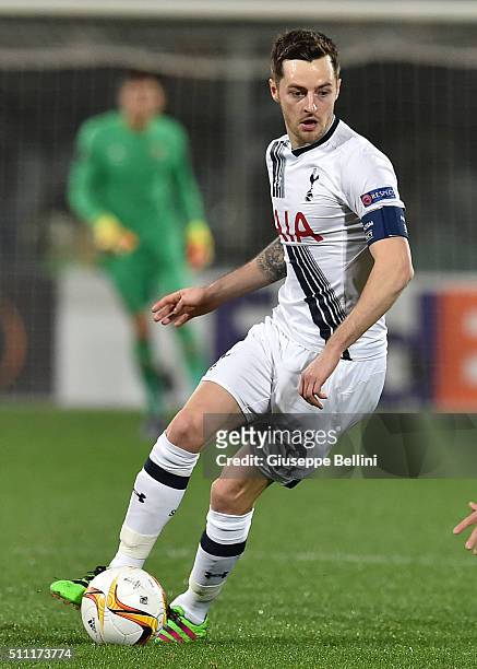 Ryan Mason of Tottenham Hotspur in action during the UEFA Europa League Round of 32 first leg match between Fiorentina and Tottenham Hotspur at...