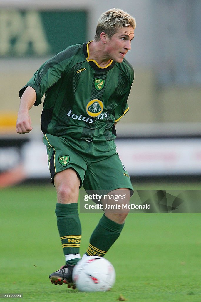 Cambridge United v Norwich City