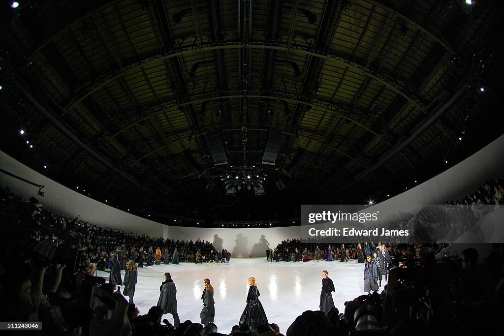 Marc Jacobs - Runway - Fall 2016 New York Fashion Week