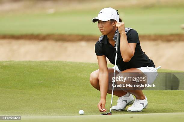 Stephanie Na of Australia prepares to putt during day two of the ISPS Handa Women's Australian Open at The Grange GC on February 19, 2016 in...
