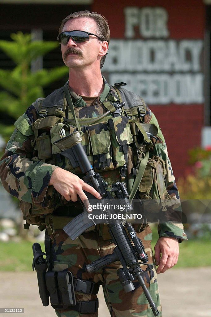 Sgt Rouf Sgt Gordon U.S. Army Staff Sgt. Austin Gordon, Assigned To The NARA