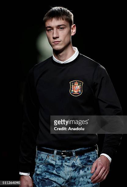 Model wears a creation of Davidelfin's fall-winter 2016/2017 fashion collection presented at the Madrid Fashion Week 2016 on February 10, 2016 in...