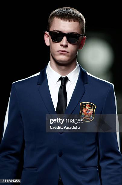 Model wears a creation of Davidelfin's fall-winter 2016/2017 fashion collection presented at the Madrid Fashion Week 2016 on February 10, 2016 in...