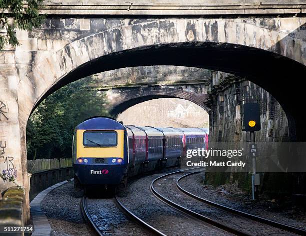 London Paddington bound train leaves Bath Spa station on the Great Western railway line on February 19, 2016 in Bath, England. The electrification of...