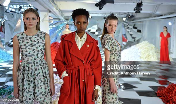 Models pose at the Edeline Lee presentation at On|Off during London Fashion Week Autumn/Winter 2016/17 at On|Off on February 19, 2016 in London,...