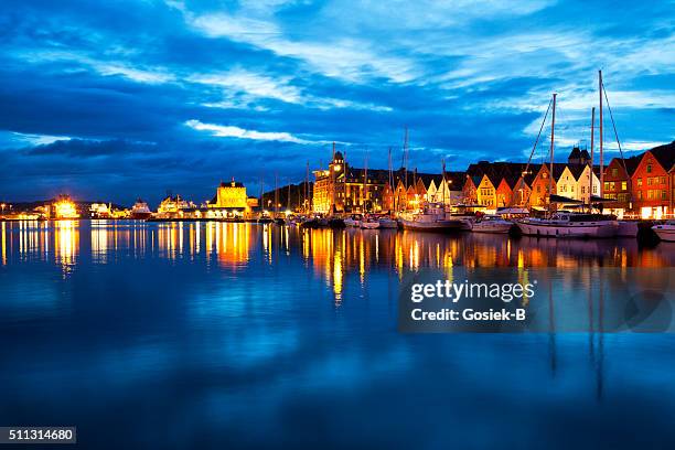 bergen at night, panoramic view - munich night stock pictures, royalty-free photos & images