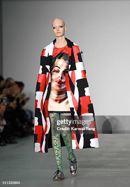 Model walks the runway at the Fyodor Golan show during London Fashion Week Autumn/Winter 2016/17 at Brewer Street Car Park on February 19, 2016 in...