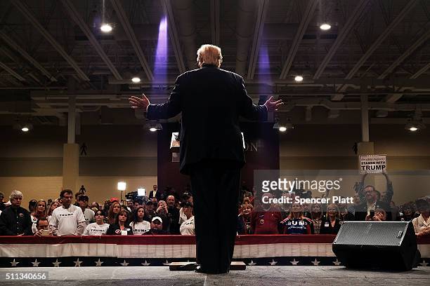 Donald Trump speaks to South Carolina voters on the eve of the state's primary on February 19, 2016 in North Charleston, South Carolina. While polls...