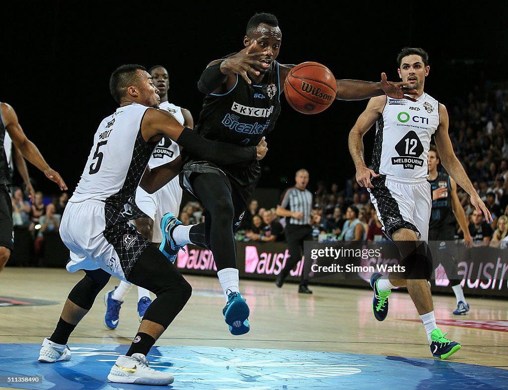 NBL Semi Final - New Zealand v Melbourne