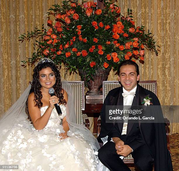 31 fotos e imágenes de Valeria Liberman And Cristian Castro Wedding - Getty  Images