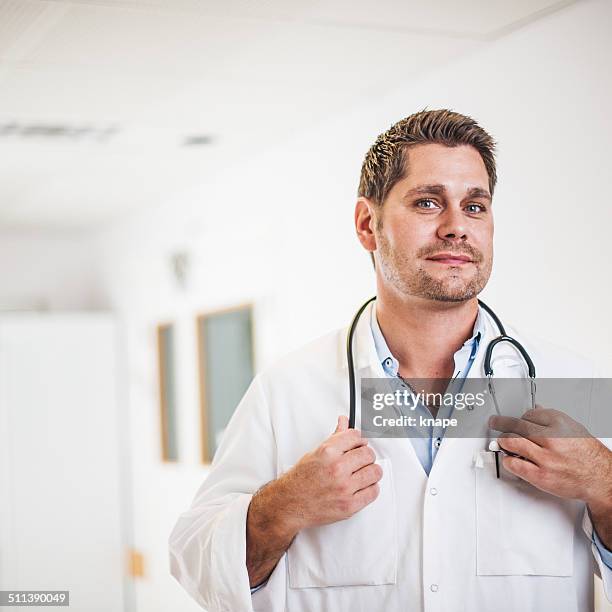 Docor Robe Man 719 Male Doctor Robe Stock Photos, High-Res Pictures, and Images ...