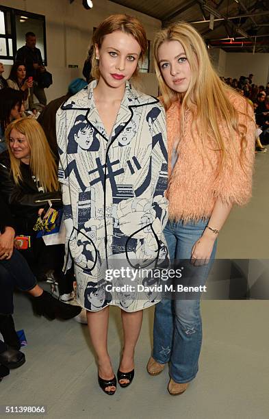 Billie JD Porter and Anais Gallagher attend the SIBLING show during London Fashion Week Autumn/Winter 2016/17 at Brewer Street Car Park on February...