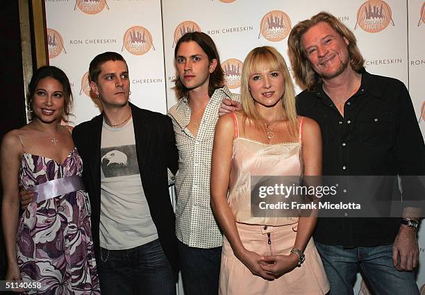 Singer Rob Thomas of "Matchbox Twenty," his wife model Marisol Thomas, Rhett Miller of "Old '97s," Jewel and singer Daryl Hall of "Hall and Oates"...