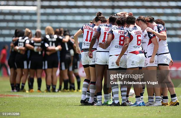 The team of USA comes together before the match against New Zealand during the Women's HSBC Sevens World Series at Arena Barueri on February 20, 2016...