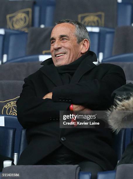 Thierry Ardisson reacts during the French Ligue 1 between Paris Saint-Germain and Stade de Reims at Parc Des Princes on february 20, 2016 in Paris,...