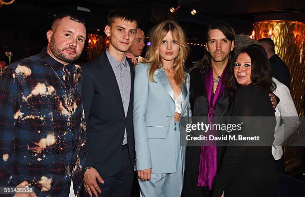 Kim Jones, Josh Ludlow, Georgia May Jagger, Alister Mackie and Fran Cutler attend the Marc Jacobs Beauty dinner at the Club at Park Chinois on...