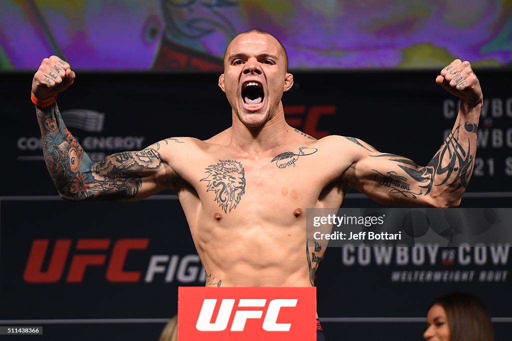 UFC Fight Night Weigh-in