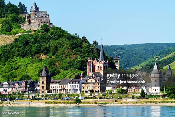 bacharach and castle burg stahleck - bacharach stock pictures, royalty-free photos & images