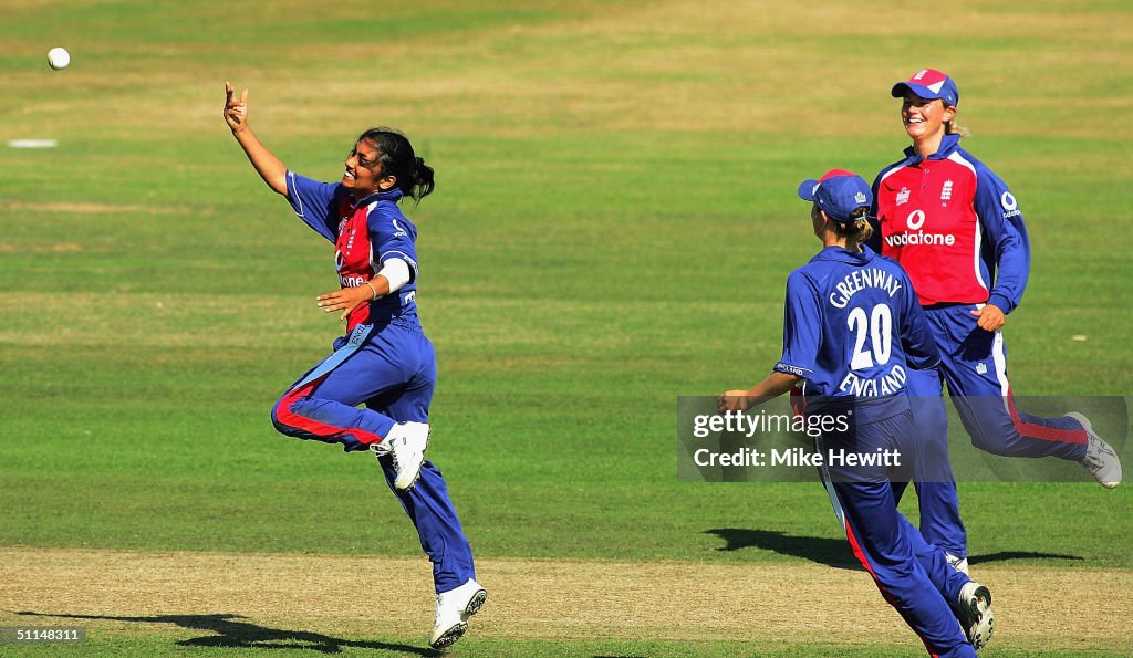 Women's ODI: England v New Zealand