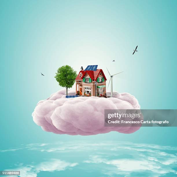 stockillustraties, clipart, cartoons en iconen met dreams' house - zonnepanelen