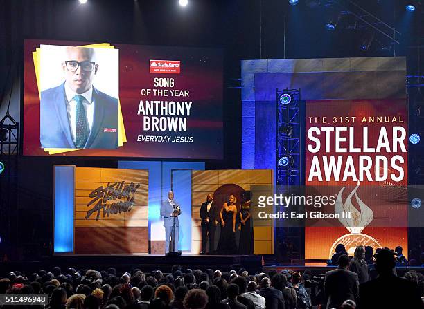 Recording artist Anthony Brown accepts the award for 'Artist of the Year' during the 2016 Stellar Gospel Awards at the Orleans Arena on February 20,...