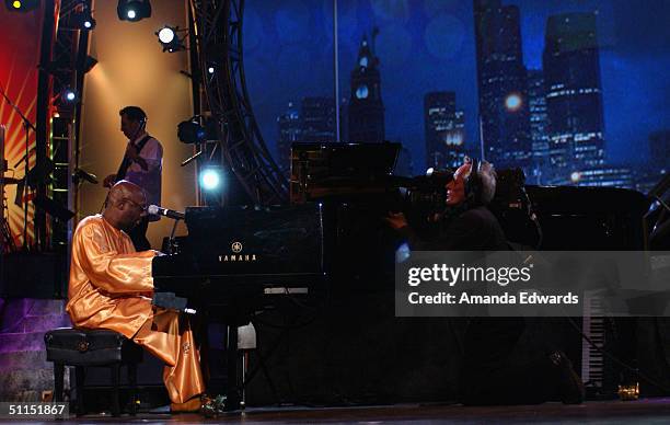 Musician Isaac Hayes performs at the Church of Scientology Celebrity Centre 35th Anniversary Gala on August 7, 2004 at the Church of Scientology...