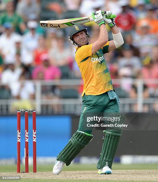 De Villiers of South Africa hits out for six runs during the 2nd KFC T20 International match between South Africa and England at Bidvest Wanderers...