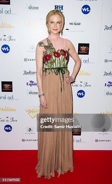 Nicole Kidman arrives for the WhatsOnStage Awards at Prince Of Wales Theatre on February 21, 2016 in London, England.