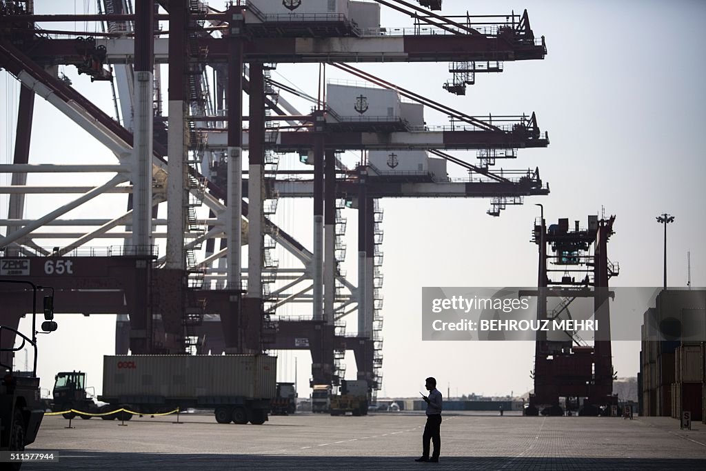 IRAN-ECONOMY-TRANSPORT