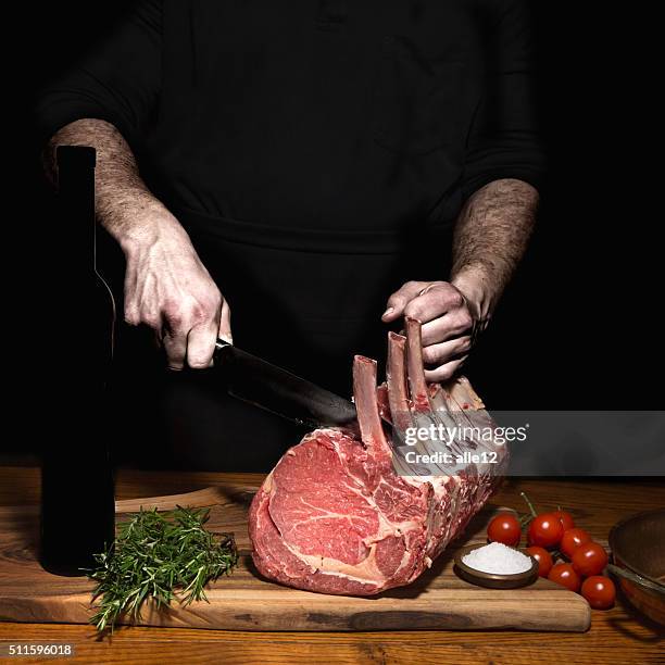 roh rib-eye-roast - beef steak stock-fotos und bilder