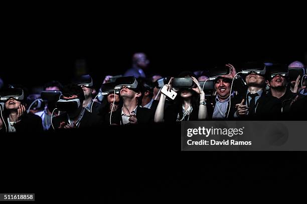 People use Samsung Gear VR devices during the presentation of the new Samsung Galaxy S7 and Samsung Galaxy S7 edge on February 21, 2016 in Barcelona,...