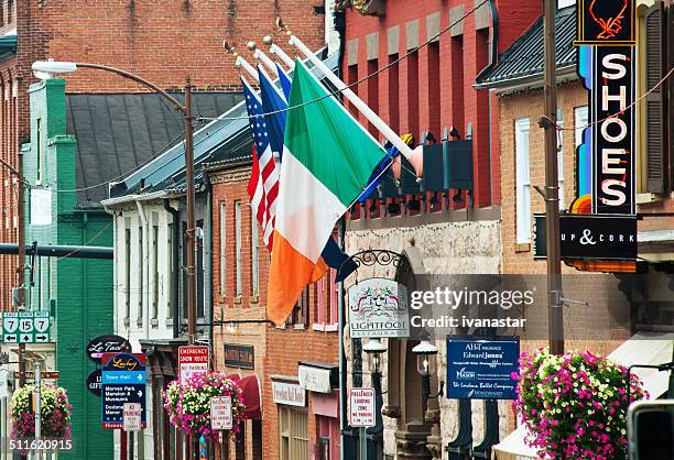 old-fashioned main street in historic town of leesburg, virginia - leesburg stock pictures, royalty-free photos & images