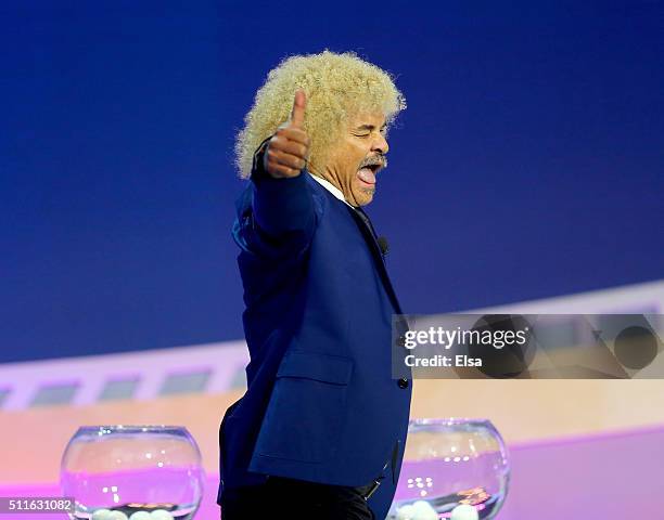 Carlos Valdererama waves has he is introduced before the 2016 Copa America Centenario - Draw Ceremony at Hammerstein Ballroom on February 21, 2016 in...