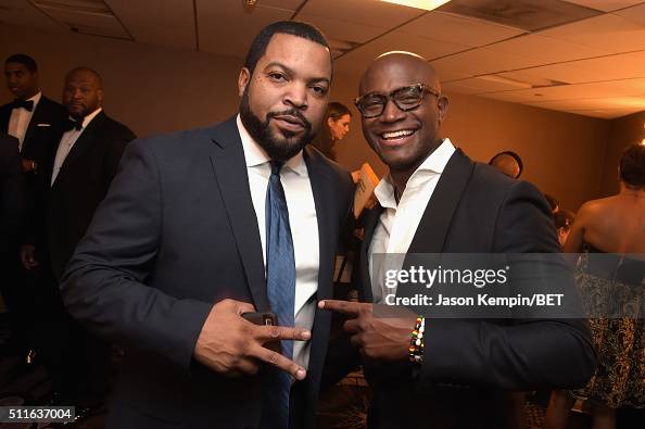 Taye Rapper Actor-rapper Ice Cube and actor Taye Diggs pose backstage at the 2016 ...
