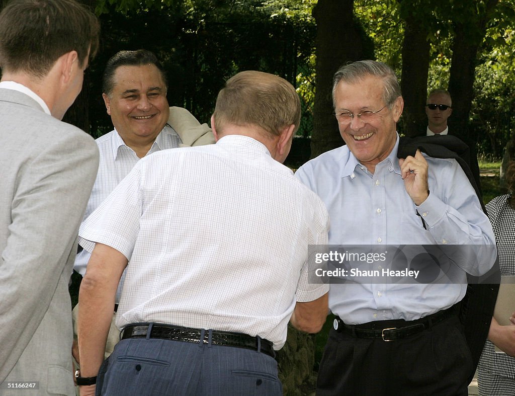 Secdef Rumsfeld U.S. Secretary of Defense Donald Rumsfeld shakes hands with Ukrainian ...