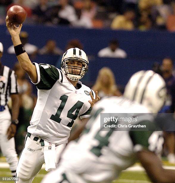 Quaterback Ricky Ray of the New York Jets completes a pass to running back Little John Flowers against the New Orleans Saints during a preseason NFL...
