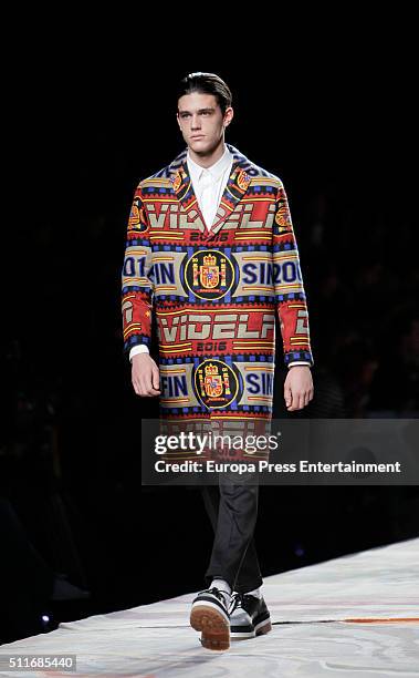 Model walks the runway at the Davidelfin show during the Mercedes-Benz Madrid Fashion Week Autumn/Winter 2016/2017 at Ifema on February 19, 2016 in...