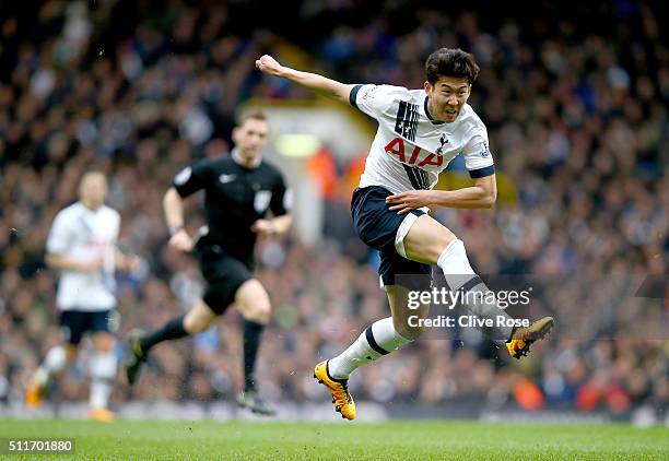 Son Heung-Min of Tottenham Hotspur shoots at goal during the Emirates FA Cup Fifth Round match between Tottenham Hotspur and Crystal Palace at White...