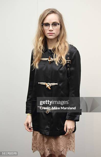 Suki Waterhouse attends the Burberry show during London Fashion Week Autumn/Winter 2016/17 at Kensington Gardens on February 22, 2016 in London,...