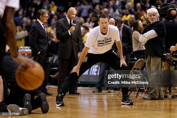 Steve Novak of the Milwaukee Bucks stretches before the game against the Los Angeles Lakers at BMO Harris Bradley Center on February 22, 2016 in...