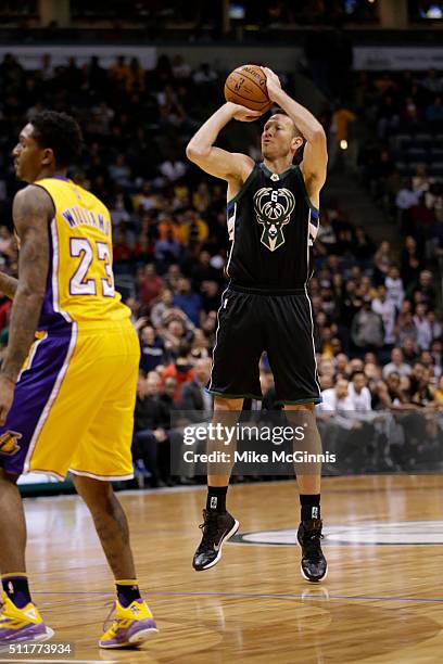 Steve Novak of the Milwaukee Bucks makes his debut during the fourth quarter against the Los Angeles Lakers at BMO Harris Bradley Center on February...