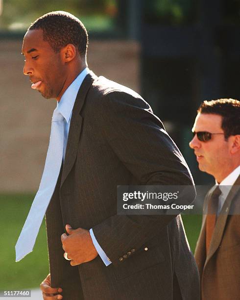 Los Angeles Lakers star Kobe Bryant arrives at the Eagle County Justice Center August 16, 2004 for the last day of hearings before the August 27...