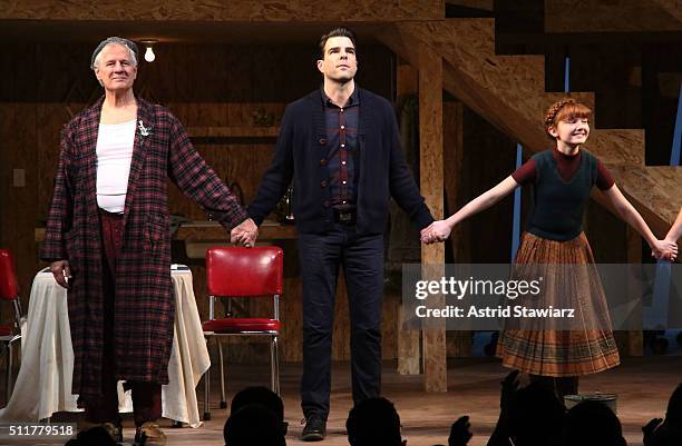 Jon Devries 103 Jon Devries Stock Photos, High-Res Pictures, and Images - Getty Images