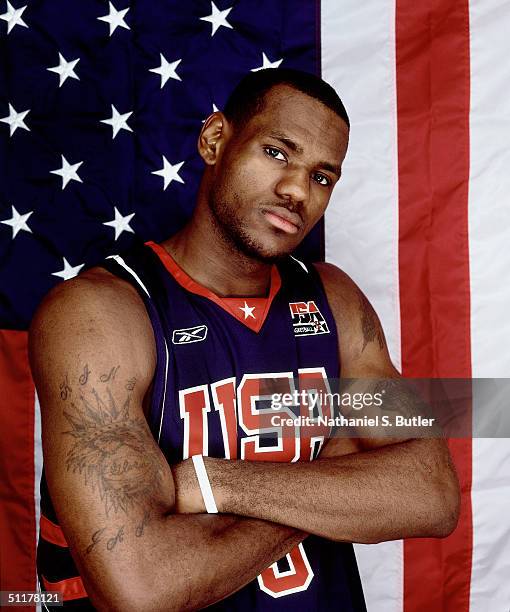 162 Team Usa Basketball 2004 Portrait Stock Photos, High-Res Pictures, and  Images - Getty Images