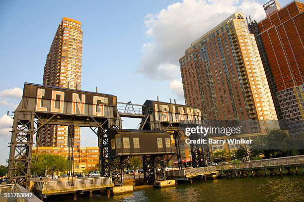 sign for long island at queens state park - queens nova iorque imagens e fotografias de stock