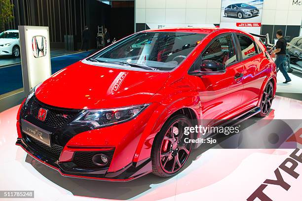 honda civic type r hatchback car - honda civic stock pictures, royalty-free photos & images